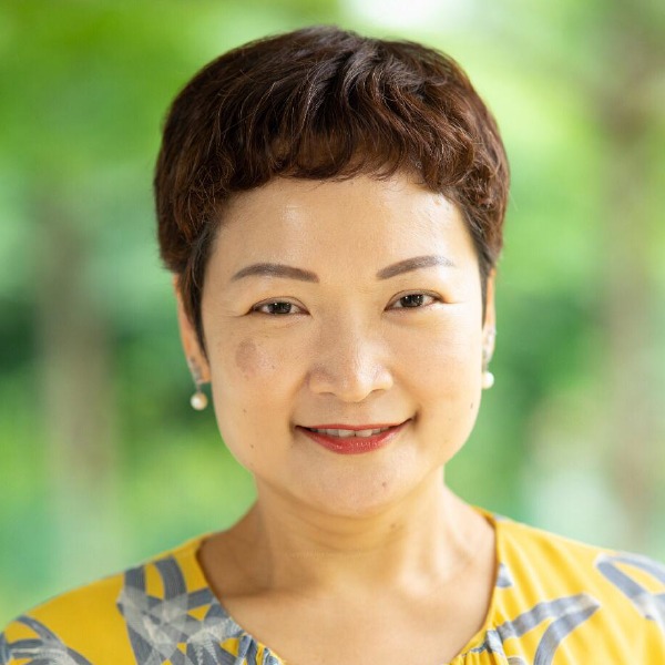  Ms Chia Puay Leng